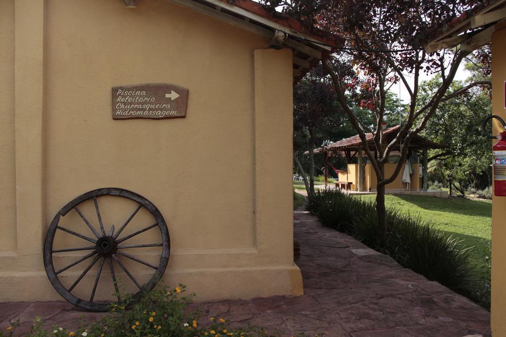 Hospedagem Fazenda Nova America โบรตัส ภายนอก รูปภาพ